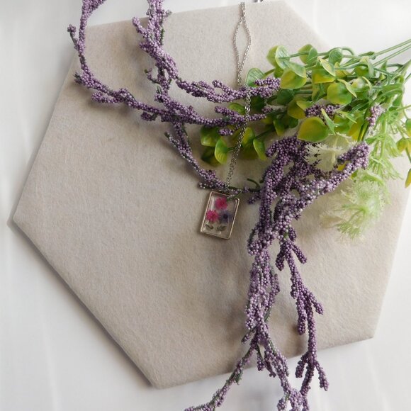 Dried Pink & Purple Flower Pendant Necklace - Resin Bezel, Silver-Tone Chain - Picture 2 of 5